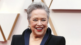 L'addio di Kathy Bates, il reboot di Matlock il suo ultimo ruolo