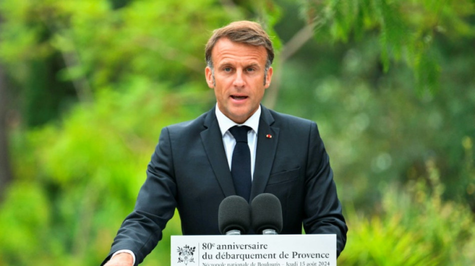 Esquerda pressiona Macron antes de reunião importante para formar governo na França