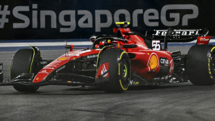 Sainz gewinnt in Singapur - Verstappen nur Fünfter