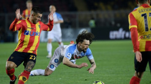 Lecce vence Udinese (1-0) com gol do brasileiro Gabriel Strefezza e se afasta do rebaixamento