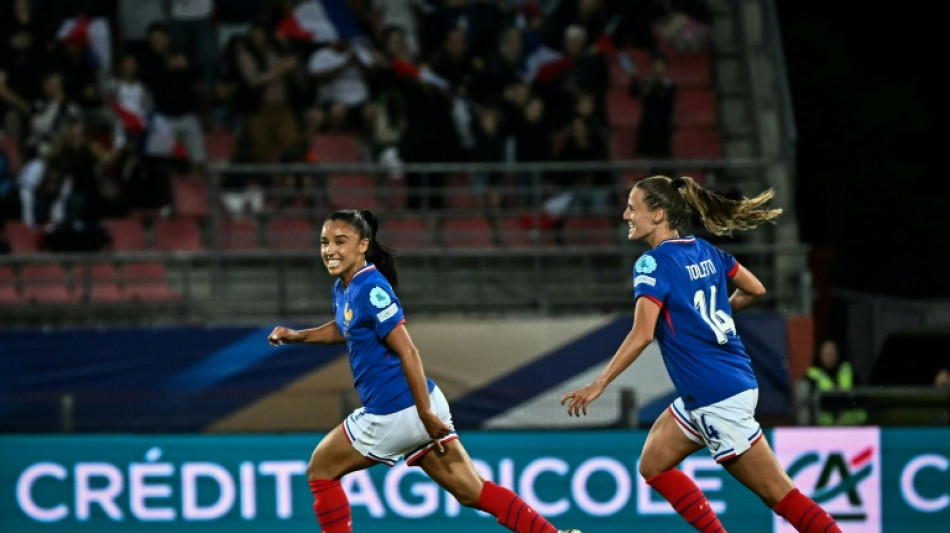 France qualify for Women's Euros as England set up decider