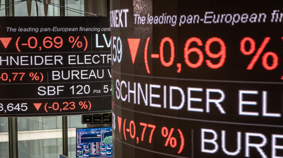 Borsa: l'Europa in avvio è in flessione, Parigi -0,64%