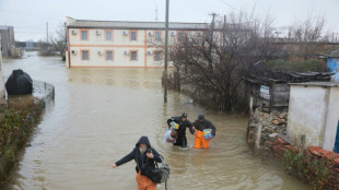 Une "méga-tempête" fait rage dans le sud de la Russie et en Crimée