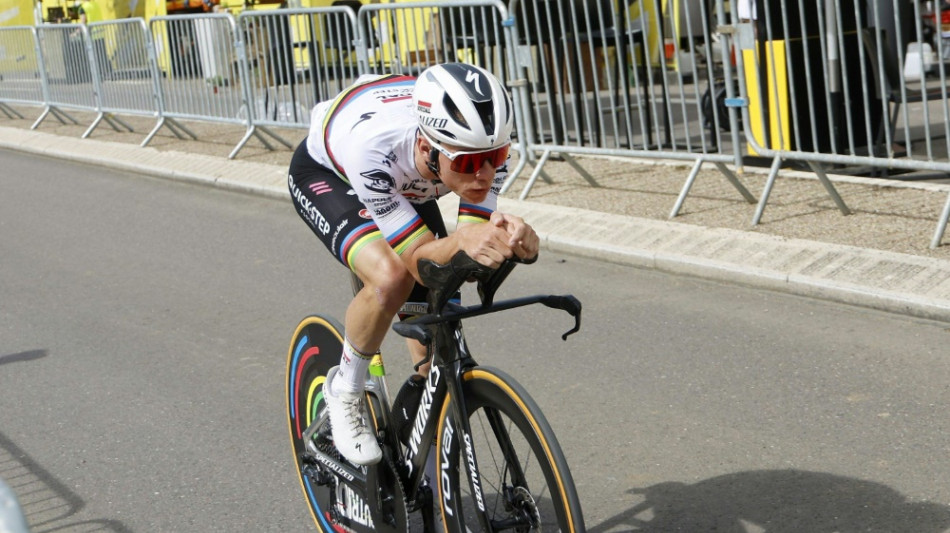 Evenepoel gewinnt Tour-Zeitfahren - Pogacar weiter in Gelb