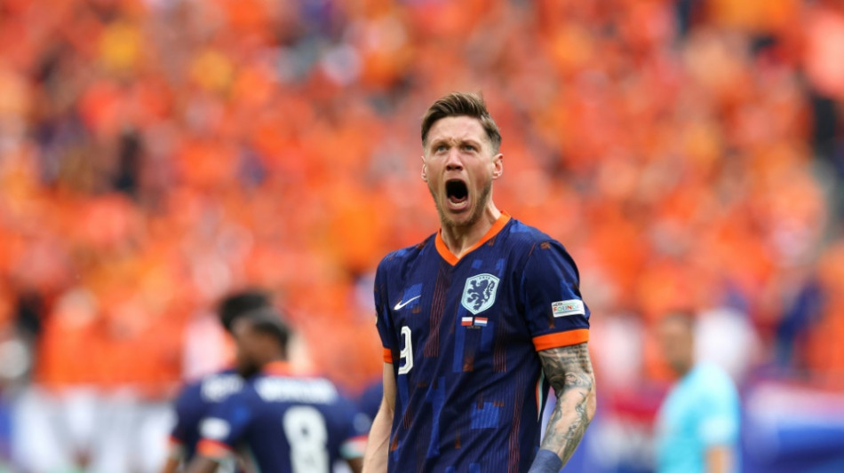 Oranje-Party in Hamburg: Weghorst erlöst die Niederlande