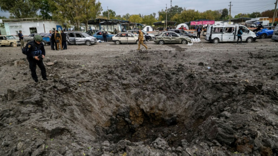 Un bombardeo deja 25 muertos en Ucrania antes de que Rusia formalice la anexión de cuatro regiones