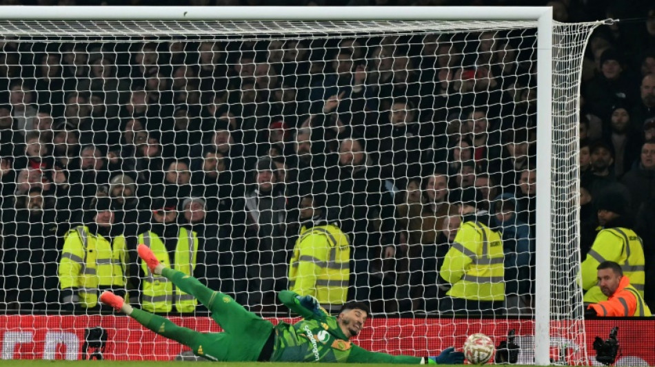 Bayindir the hero as 10-man Man Utd knock Arsenal out FA Cup