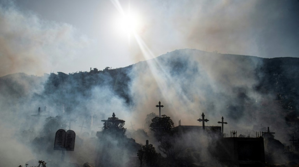 Perú declara emergencia sanitaria en 13 regiones por expansión del dengue