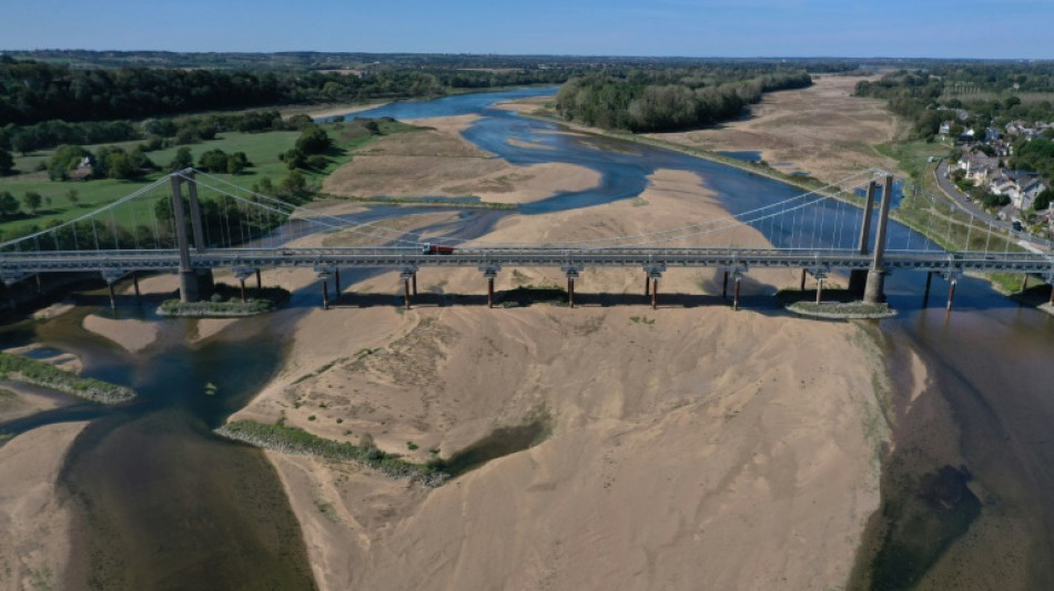 Canicules, pénuries d'eau, inondations: comment la France va s'adapter à un réchauffement de 4°C en 2100?