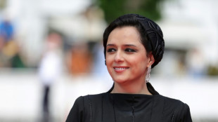 Oscar-winning Iranian filmmaker backs jailed actor Alidoosti