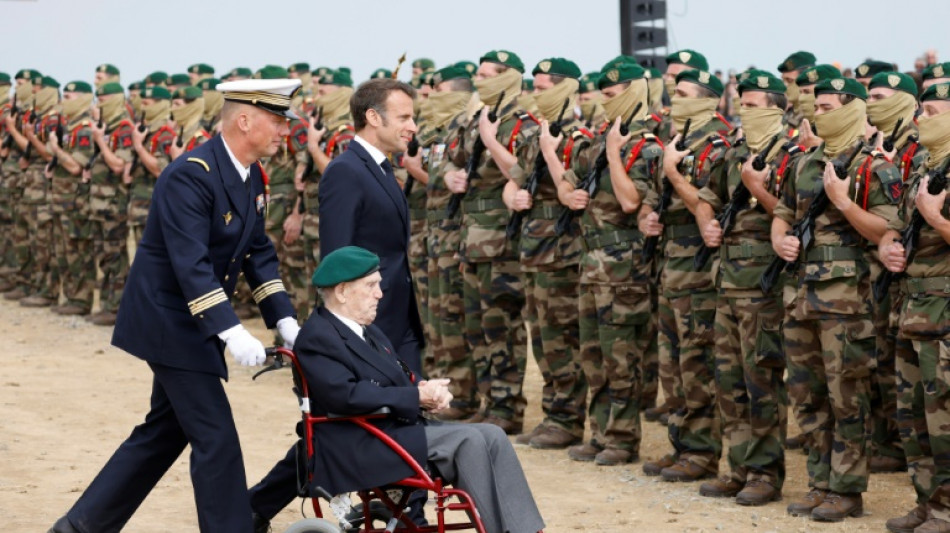 Macron rend hommage aux 177 Français qui participèrent au Débarquement