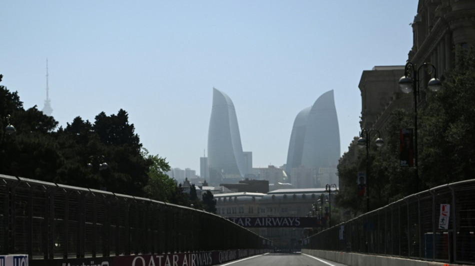 Training in Baku: Verstappen vorn, Leclerc knapp dahinter